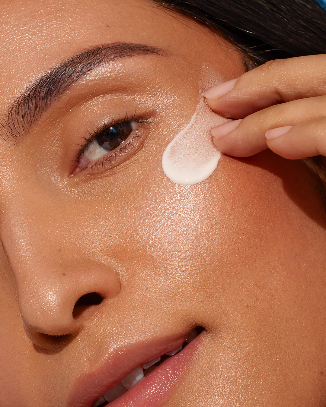 Dew Good Illuminating Serum - Image 3